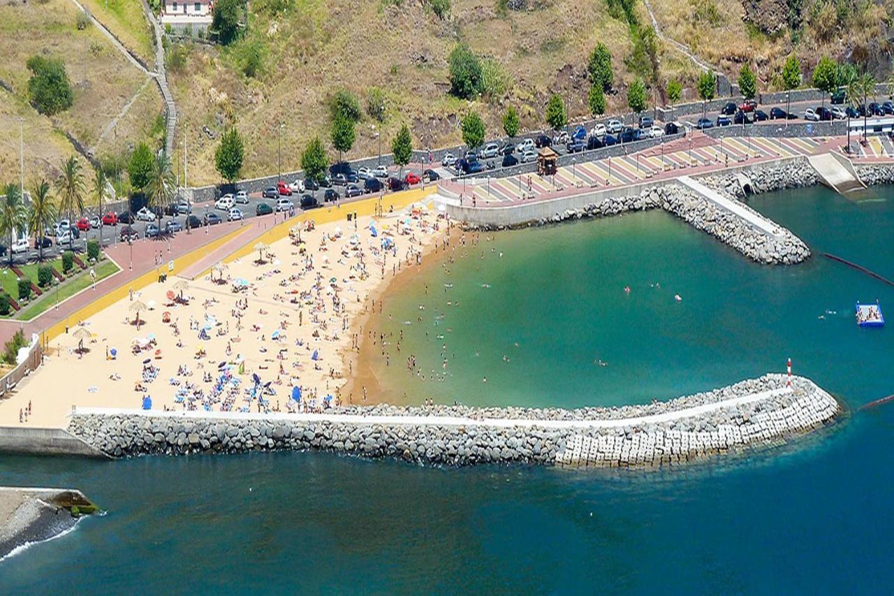 Sunny Beach Machico Apartment By Hr Madeira Exteriör bild